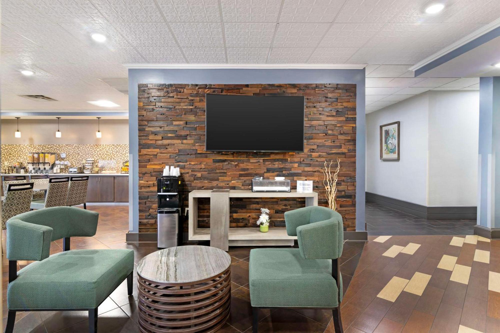 Best Western Savannah Airport Inn & Suites Pooler Exteriér fotografie